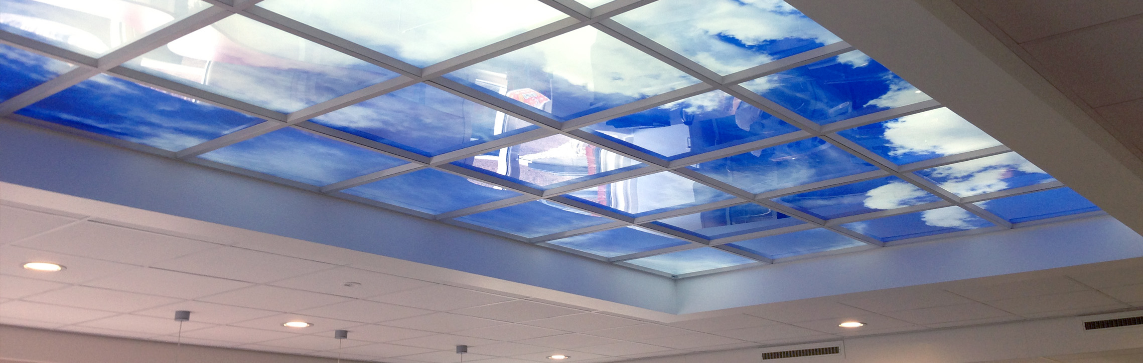 LED Wolkendecke by LumiSky